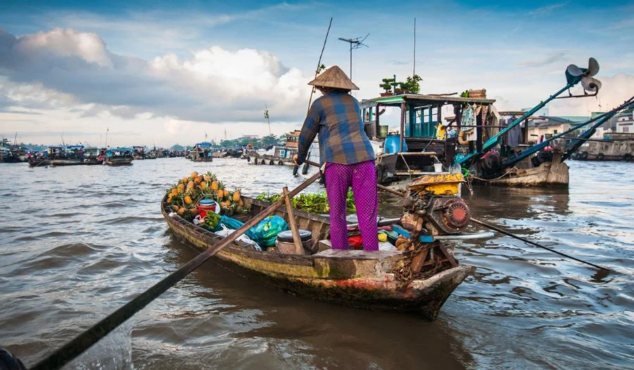 Chợ nổi Miền Tây nhộn nhịp những ngày giáp Tết