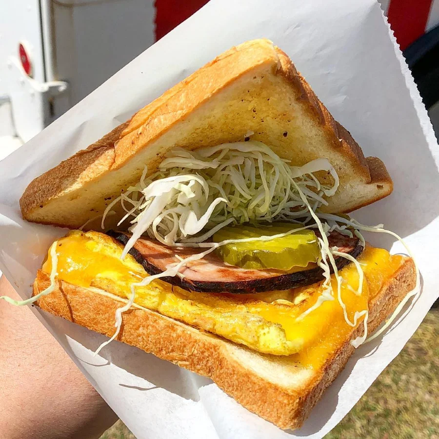 Bánh mì nướng - Một trong những món ăn Busan hấp dẫn khiến bạn "càng ăn càng ghiền"