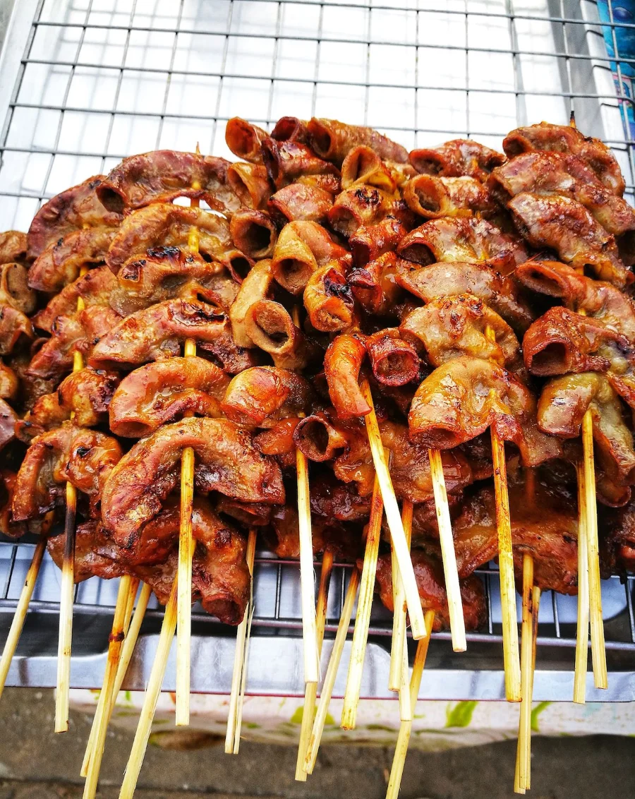 Vẻ ngoài giòn rụm, bên trong ngọt dai cùng hương vị khó cưỡng