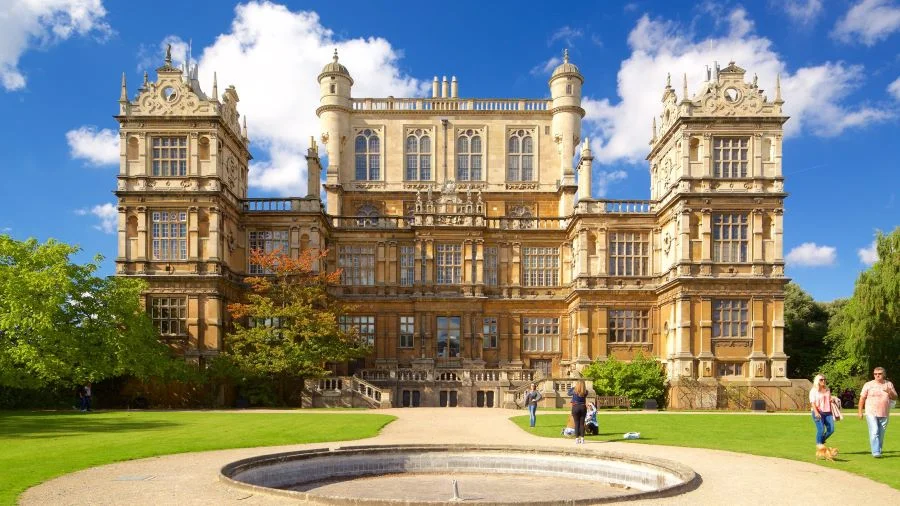 Nottingham là một trong những thành phố phát triển thịnh vượng và nhộn nhịp bậc nhất Vương quốc Anh