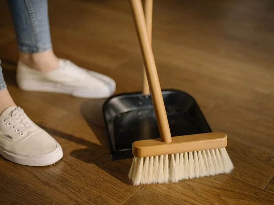 Nếu đổ rác vào ngày đầu năm, người Nhật sợ rằng sẽ mang những điều không tốt lành vào nhà trong suốt cả năm