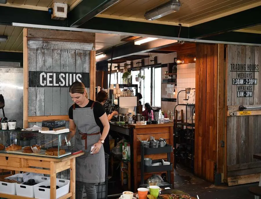 Celsius Coffee Co là nơi hoàn hảo để bạn tận hưởng một buổi sáng thư thái bên tách cà phê nóng