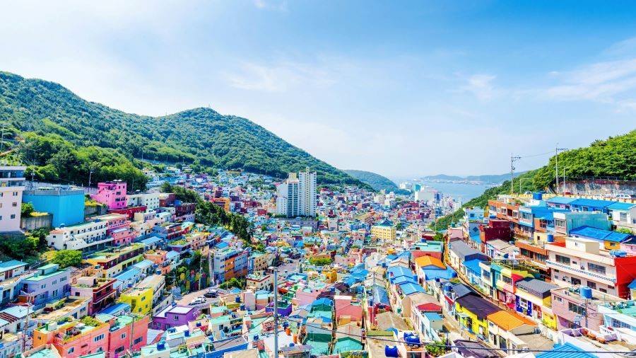 Những ngôi nhà màu sắc tại làng văn hóa Gamcheon