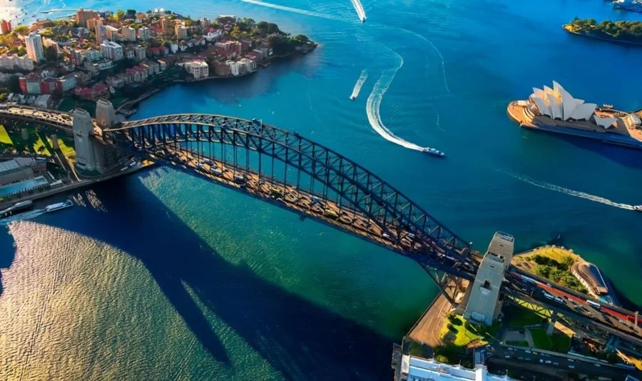 Cầu cảng Sydney - địa điểm không thể bỏ lỡ khi du lịch Úc