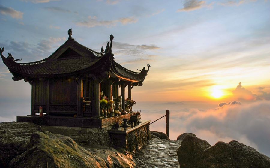 Chùa Yên Tử - Điểm đến tâm linh nổi tiếng tại nước ta