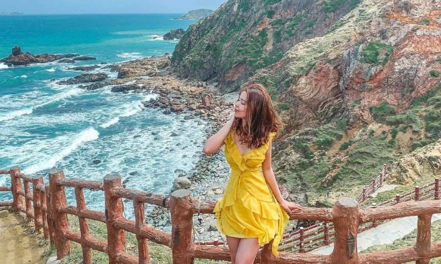 Các đảo ở Bình Định khoác trên mình vẻ đẹp thiên nhiên hoang sơ nhưng cũng không kém phần mộng mơ