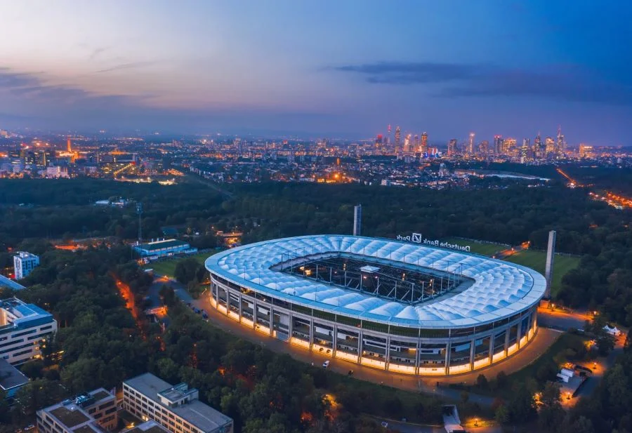 Frankfurt Arena là một trong những sân vận động sẽ diễn ra vòng chung kết Euro 2024 gay cấn 