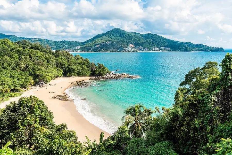 Khám phá khung cảnh yên bình tại Khao Kad Phuket - Thái Lan