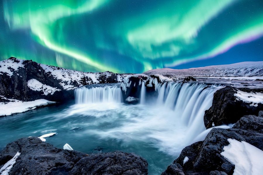 Iceland - một trong những địa điểm ngắm cực quang lý tưởng nhất trên thế giới