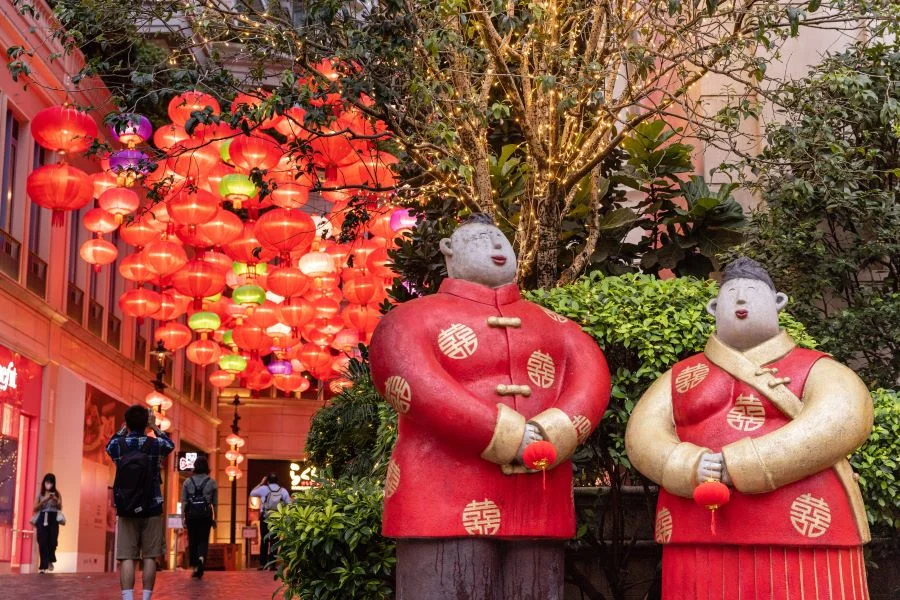 Đường phố Hongkong vào những ngày Tết trở nên lỗng lẫy và rực rỡ hơn bao giờ hết
