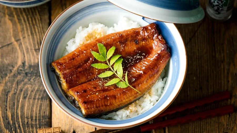 Lươn nướng Unagi thơm ngon đậm đà, thích hợp để ăn cùng cơm trắng 