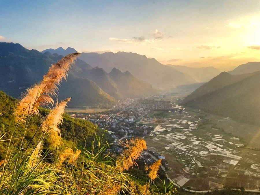 Khám phá vẻ đẹp hoang sơ tại Mai Châu Hòa Bình