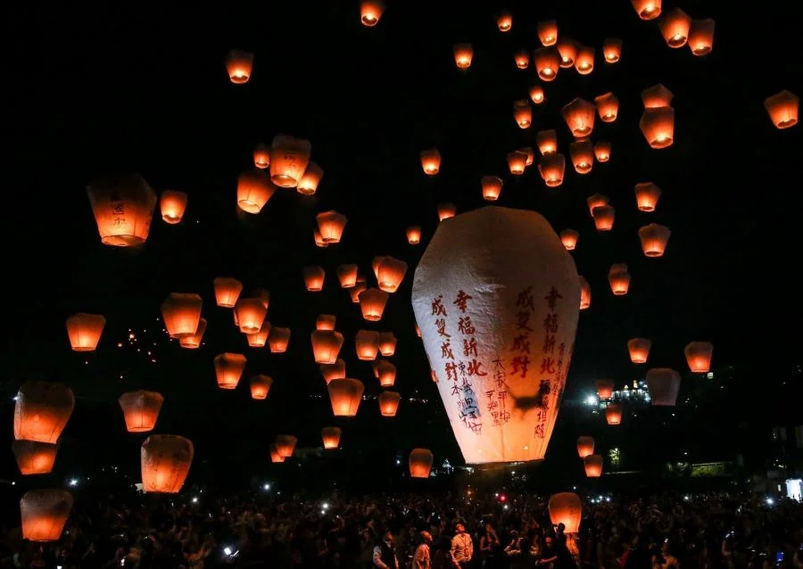 Lễ hội đèn lồng với ý nghĩa cầu may mắn và bình an trong năm mới của người dân Đài Loan 