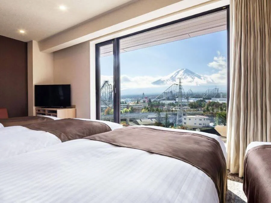 Khách sạn Mystays Fuji Onsen Resort là điểm đến lý tưởng cho những ai muốn chiêm ngưỡng vẻ đẹp hùng vĩ của núi Phú Sĩ
