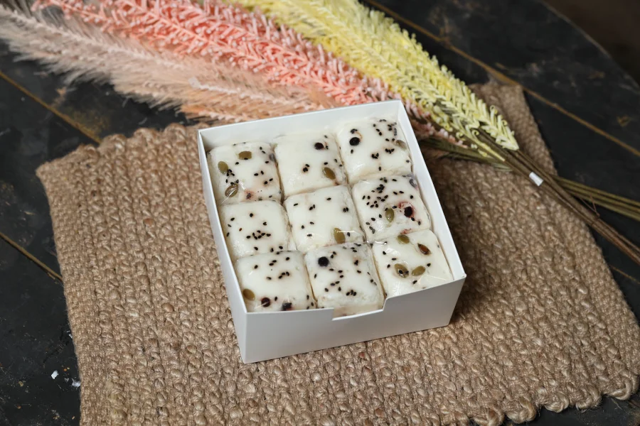 Hương vị chua nhẹ của Jeungpyeon tượng trưng cho sự khởi đầu mới, may mắn và thịnh vượng