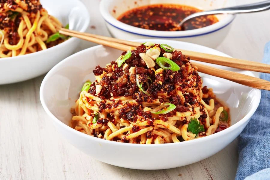 Mì Dan Dan sở hữu hương vị thơm ngon khó cưỡng cùng cách chế biến công phu, cầu kỳ