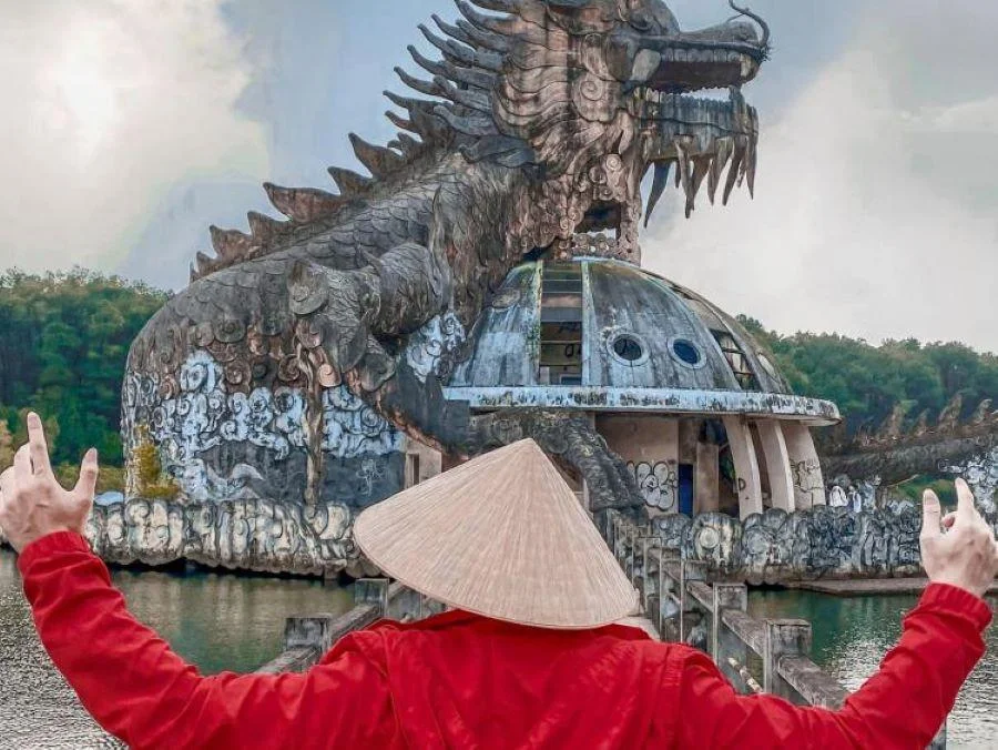 Vẻ hoang sơ, kỳ vĩ của ở công viên Thủy Tiên