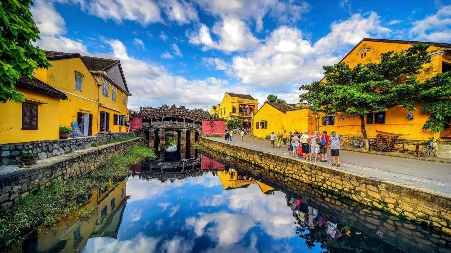 Vẻ đẹp hoài cổ của phố cổ Hội An làm say đắm lòng người