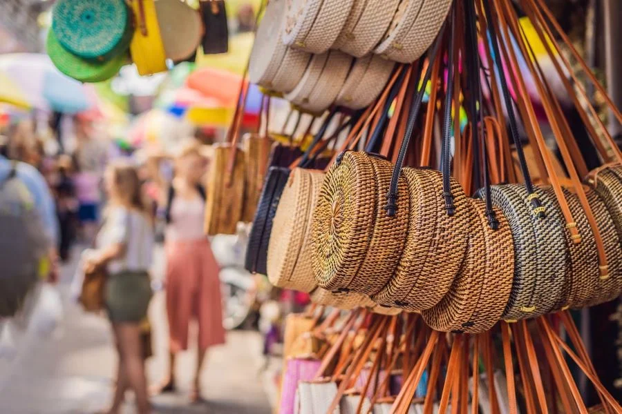 Chợ đêm Sanur Night Market là một trong những khu chợ đêm nổi tiếng nhất tại Bali