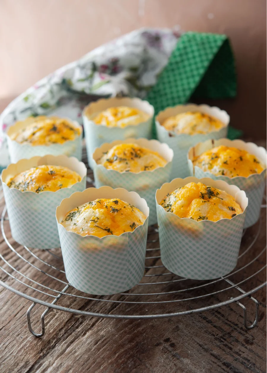 Bánh mì trứng là một món ăn đường phố độc đáo và đầy sáng tạo của Hàn Quốc