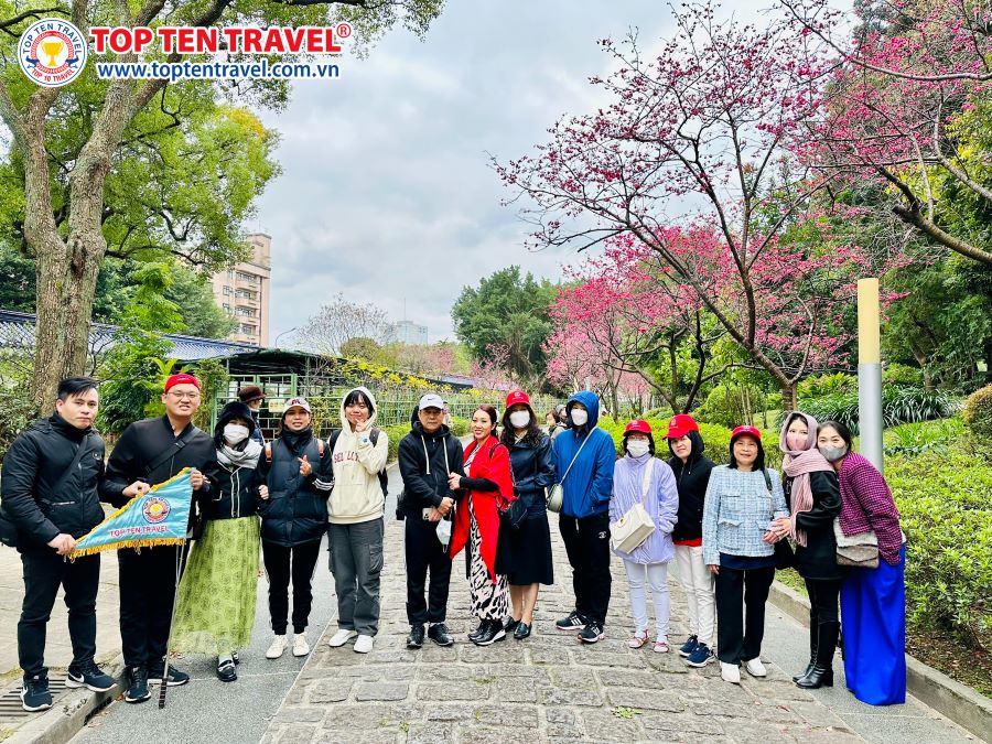 Đoàn khách Top Ten Travel tham quan, khám phá Đài Loan