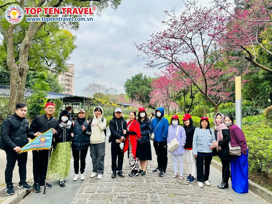 Đoàn khách Top Ten Travel tham quan, khám phá Đài Loan