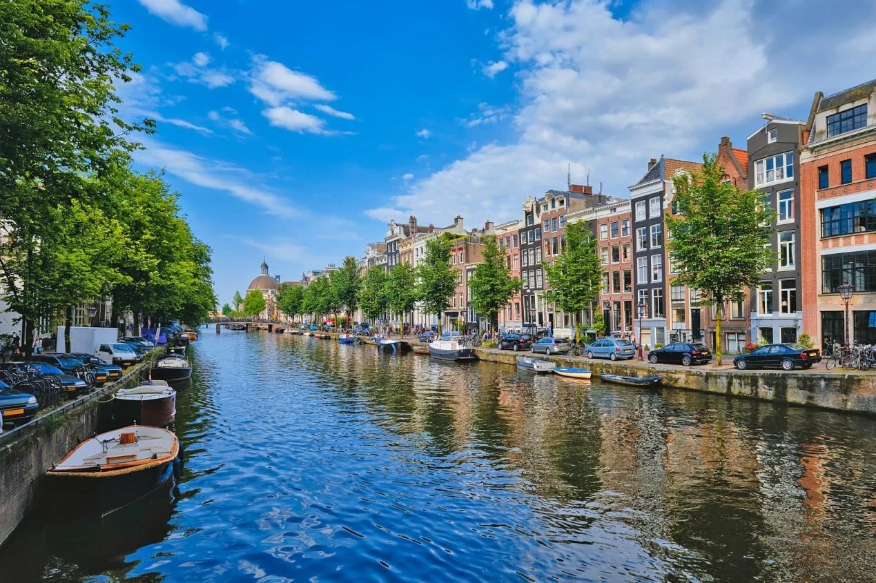 Du lịch nước ngoài dịp lễ 30/04 - 1/5 Top Ten Travel