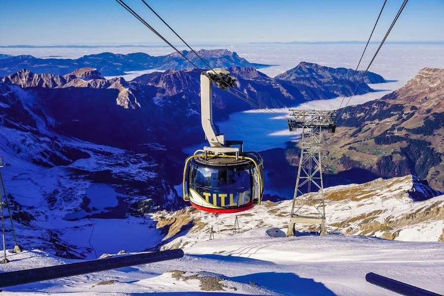 Trải nghiệm chinh phục đỉnh Titlis bằng cáp treo