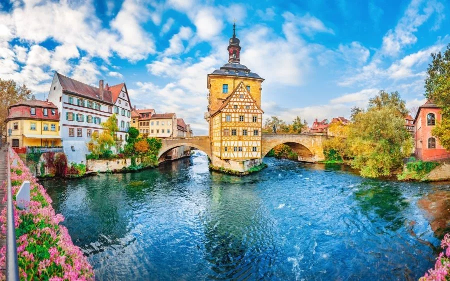 Đức là điểm dừng chân đầu tiên trong hành trình tour 3 nước châu Âu