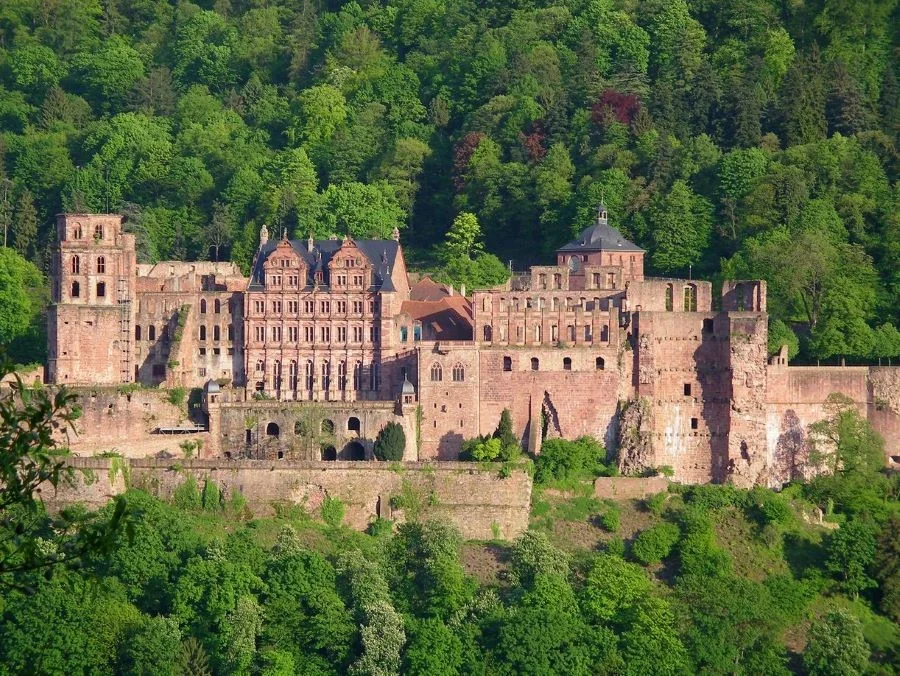 Lâu đài Heidelberg - công trình kiến trúc có từ thời Phục hưng