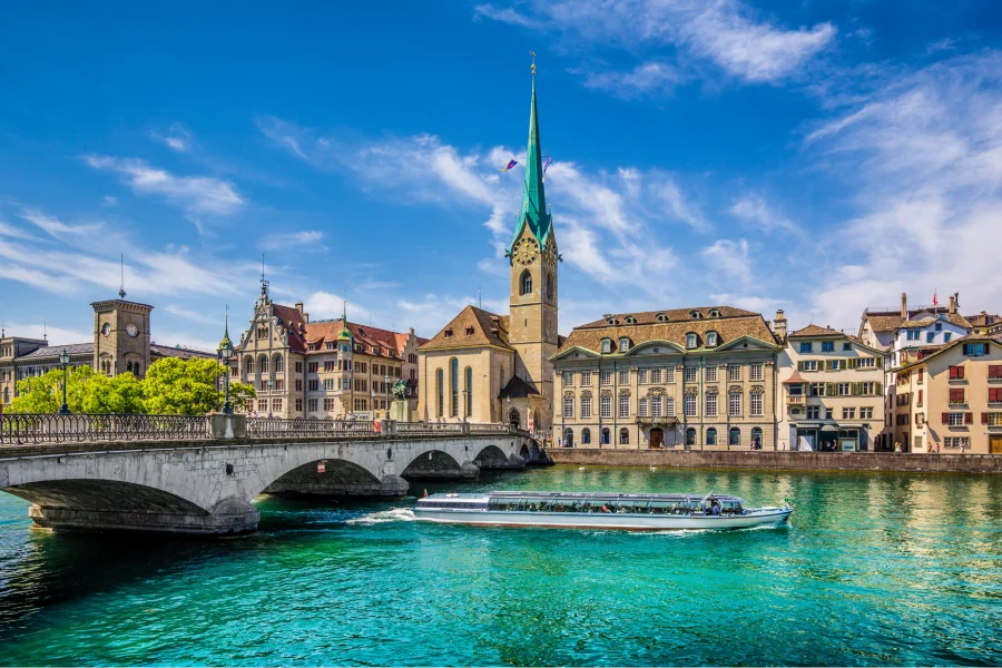 Zurich - Một trong những thành phố du lịch nổi tiếng tại Thuỵ Sĩ