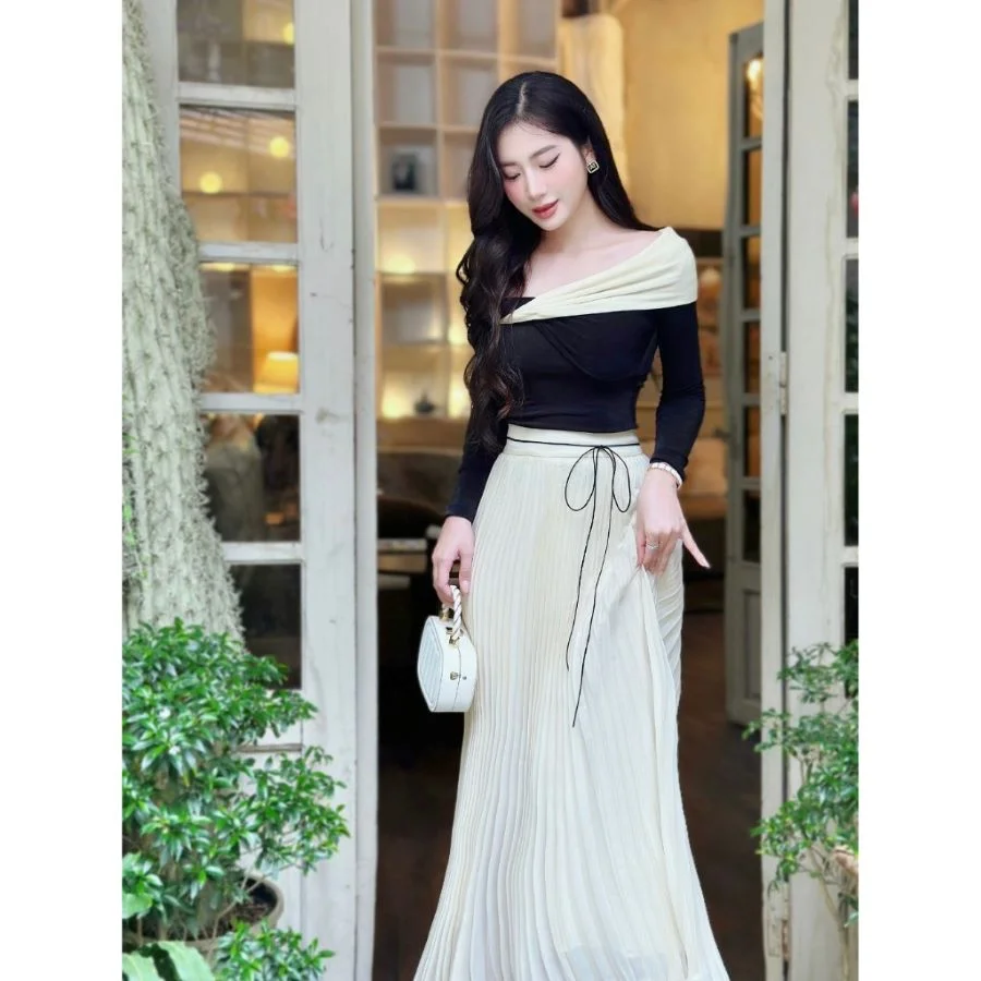 Outffit Áo trễ vai + chân váy dài vô cùng tiểu thư và thanh lịch