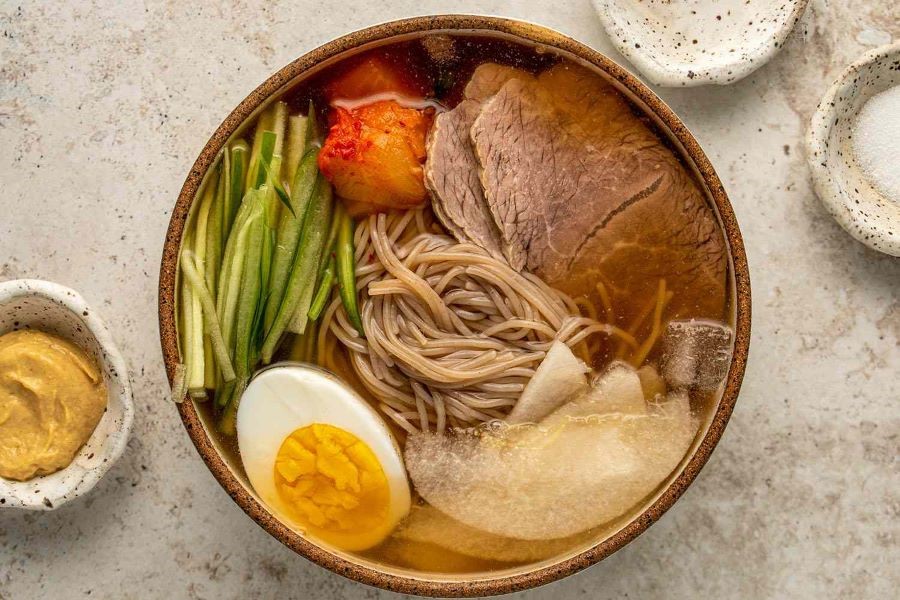 Những tô mỳ lạnh thơm ngon và bổ dưỡng