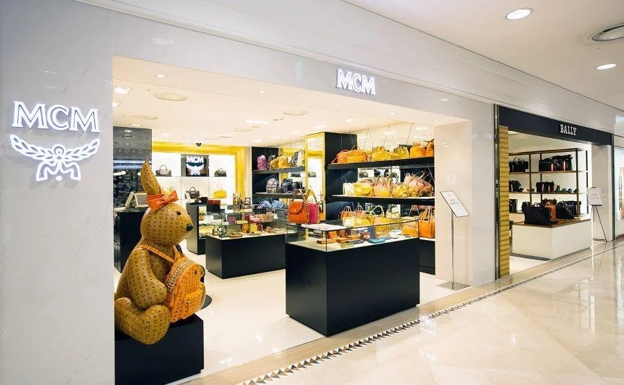 Lotte Duty Free là một trong những chuỗi cửa hàng miễn thuế nổi tiếng và uy tín hàng đầu