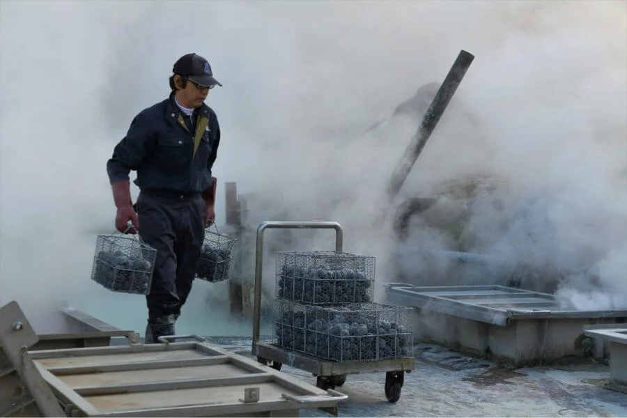 Những hợp chất trong suối nước nóng giúp 