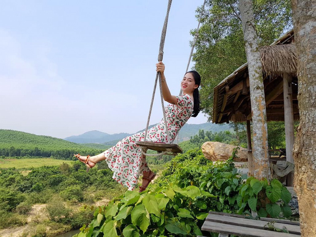 "Xích đu tử thần" Bali phiên bản Việt ngay tại Quảng Bình "Xích đu tử thần" Bali phiên bản Việt ngay tại Quảng Bình