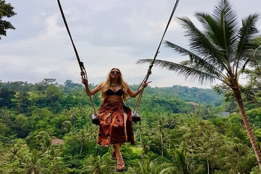 "Xích đu tử thần" Bali phiên bản Việt ngay tại Quảng Bình "Xích đu tử thần" Bali phiên bản Việt ngay tại Quảng Bình