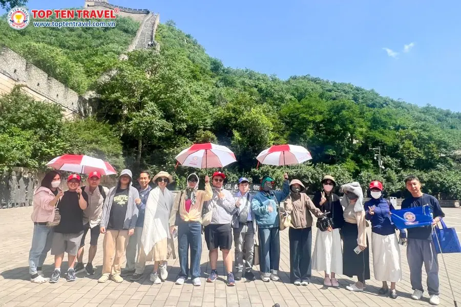 Đoàn khám phá Vạn Ký Trường Thành - Một địa điểm vô cùng nổi tiếng tại Bắc Kinh
