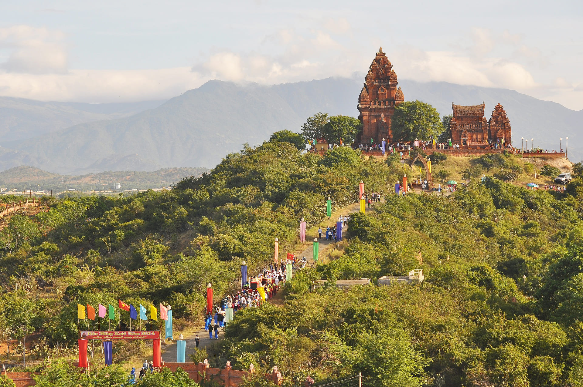 Tháp Pokolong Giarai