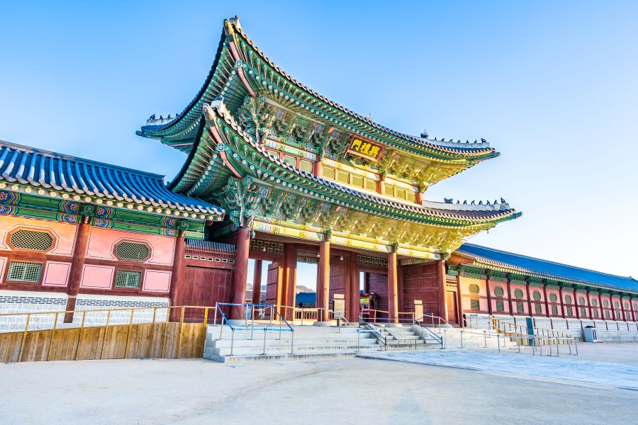 Cung điện hoàng gia Gyeongbokgung sở hữu diện tích rộng lớn