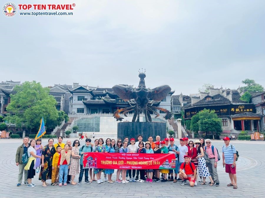 Tour Du Lịch Trung Quốc: Trương Gia Giới - Phượng Hoàng Cổ Trấn