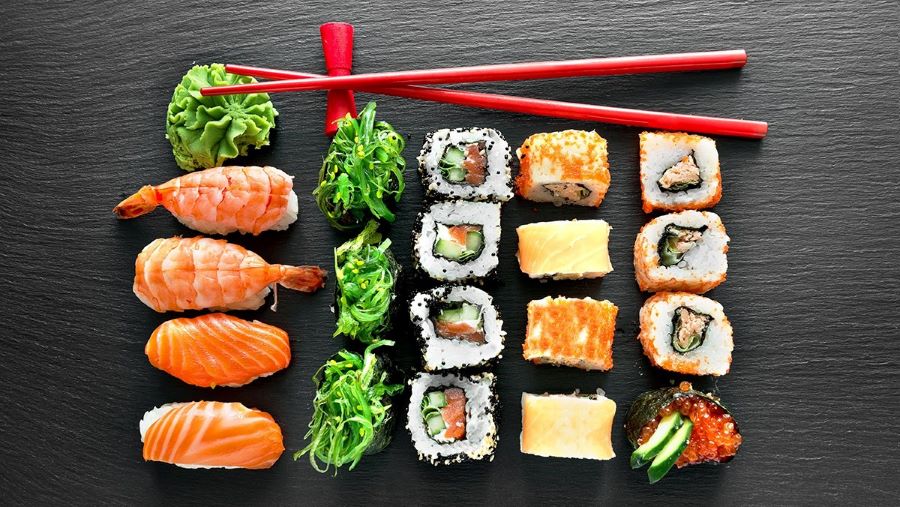 Tùy vào hình dạng và nguyên liệu, sushi ở Nhật có nhiều tên gọi khác nhau