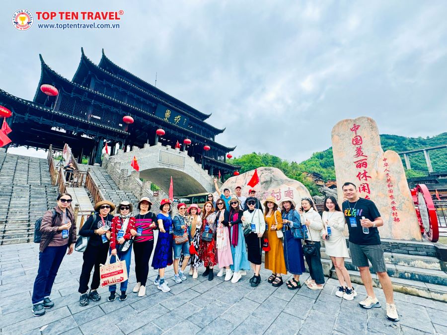 Tour Khách Đoàn Trung Quốc